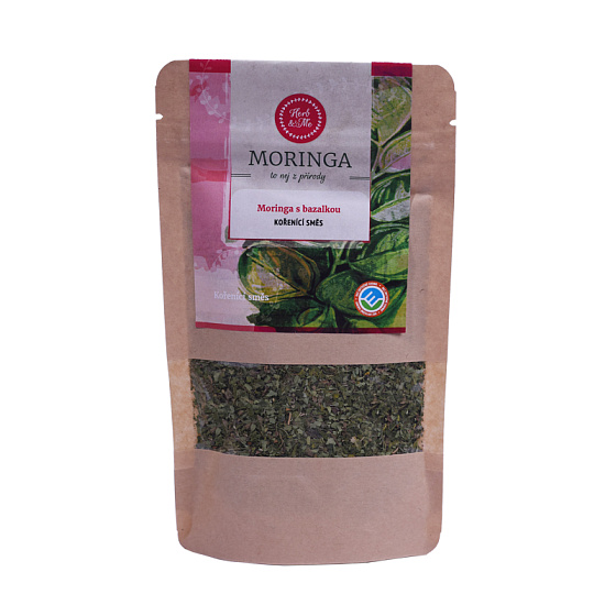 Moringa bazsalikommal